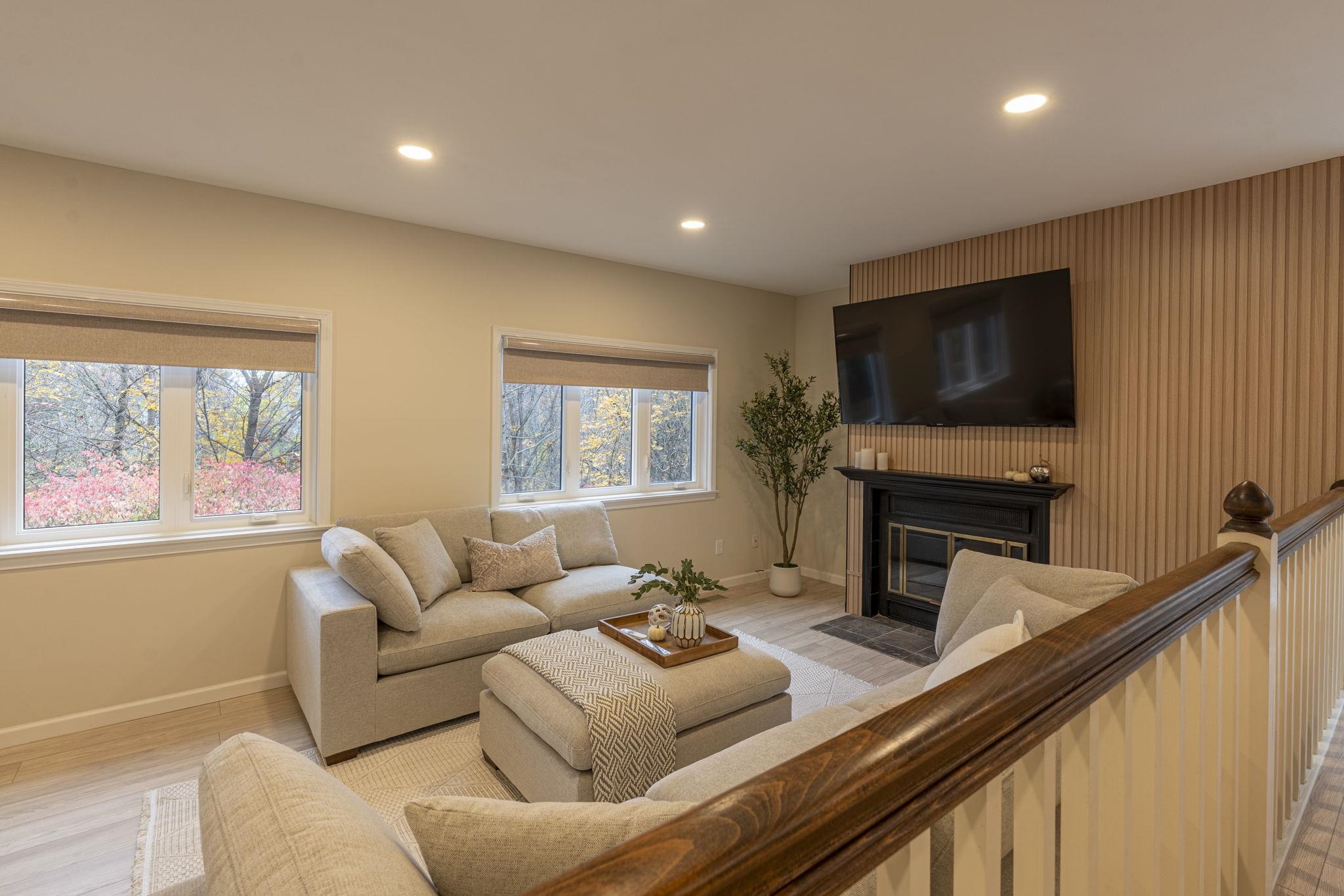 16 Laurel Court Nashua, NH 03062 - Photo 7 of 60