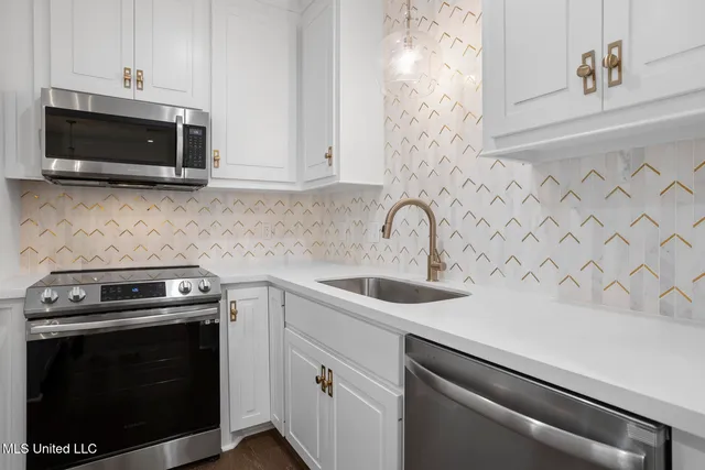 $399,999 | 420 St Andrews Drive, Unit B23, Jackson, MS 39211