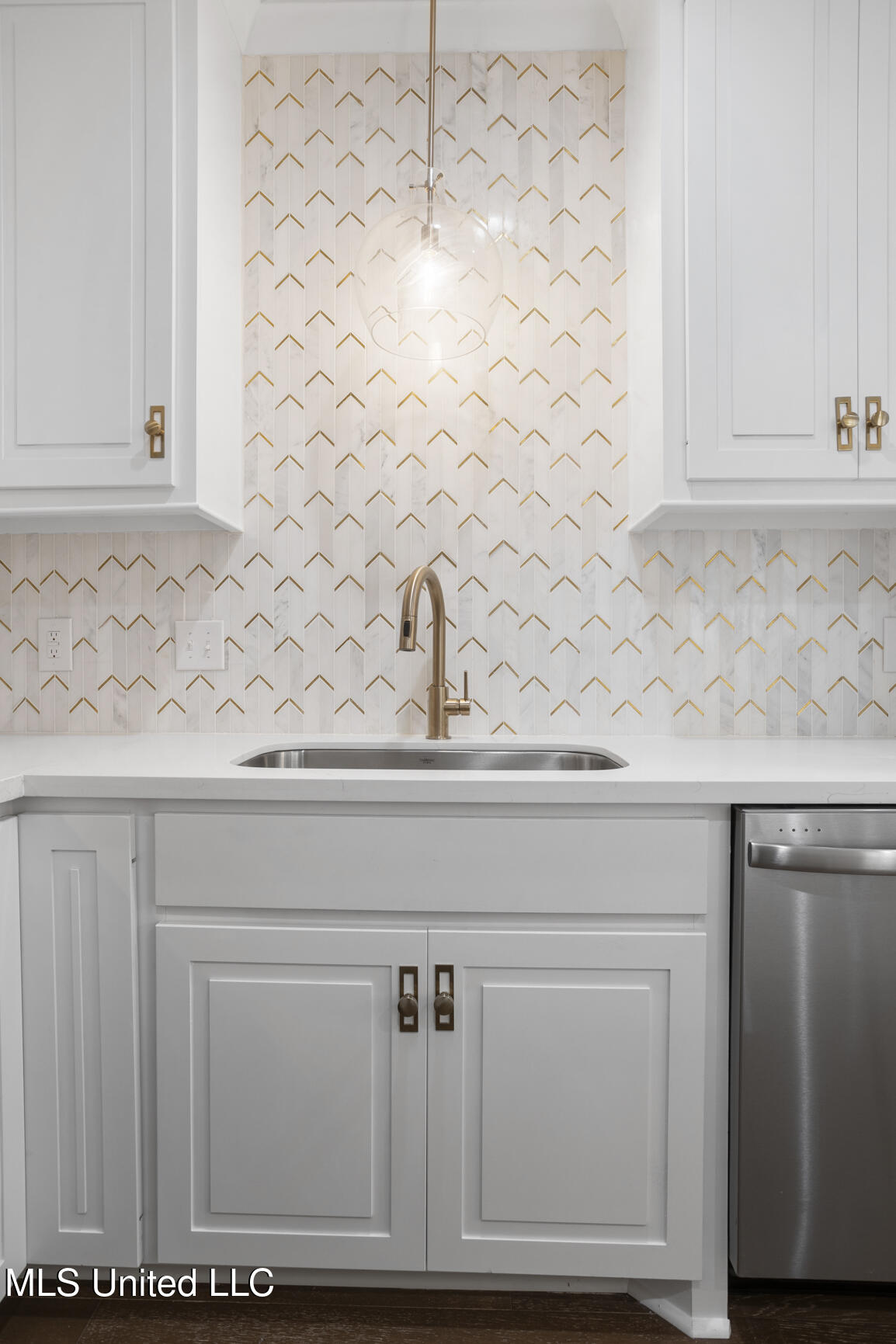 420 St Andrews Drive, Unit B23 Jackson, MS 39211 - Photo 12 of 38 420 St Andrews B2-3-12