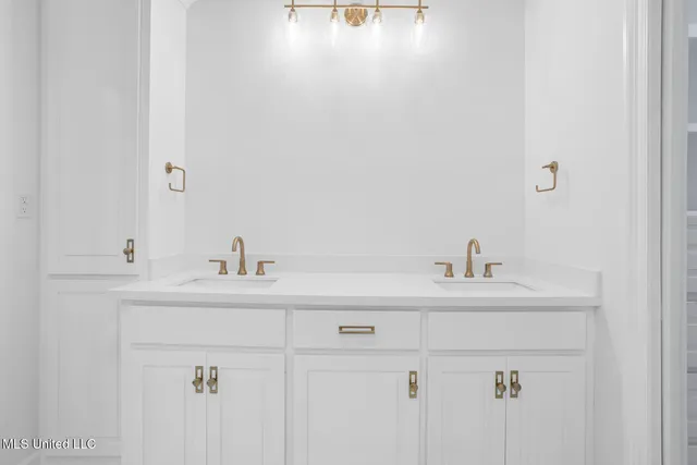 $399,999 | 420 St Andrews Drive, Unit B23, Jackson, MS 39211