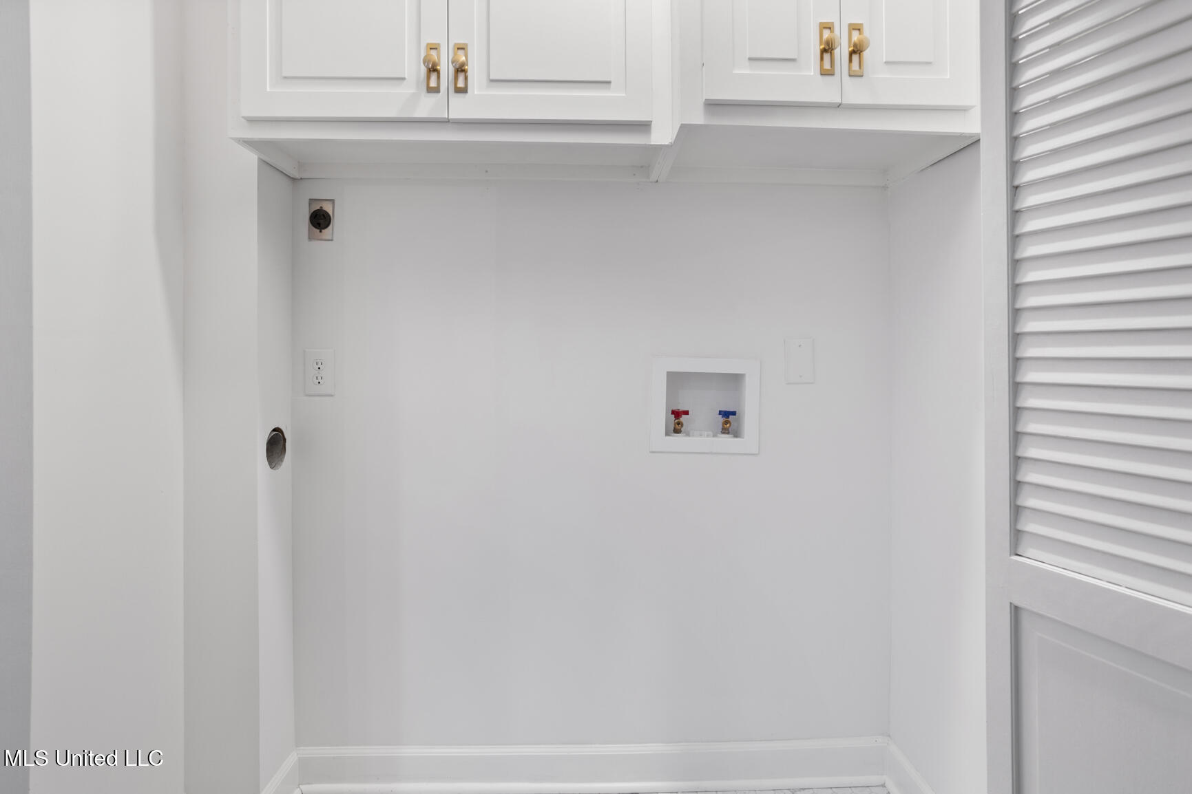 420 St Andrews Drive, Unit B23 Jackson, MS 39211 - Photo 32 of 38 420 St Andrews B2-3-28