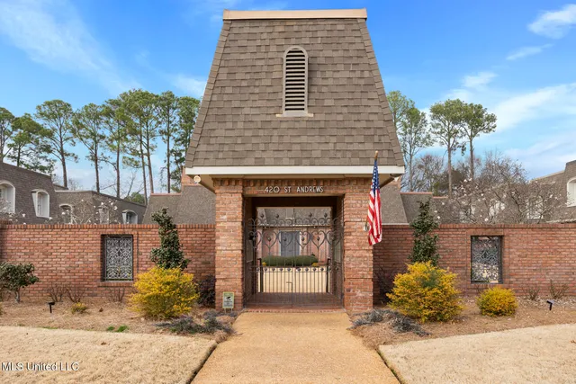 $399,999 | 420 St Andrews Drive, Unit B23, Jackson, MS 39211