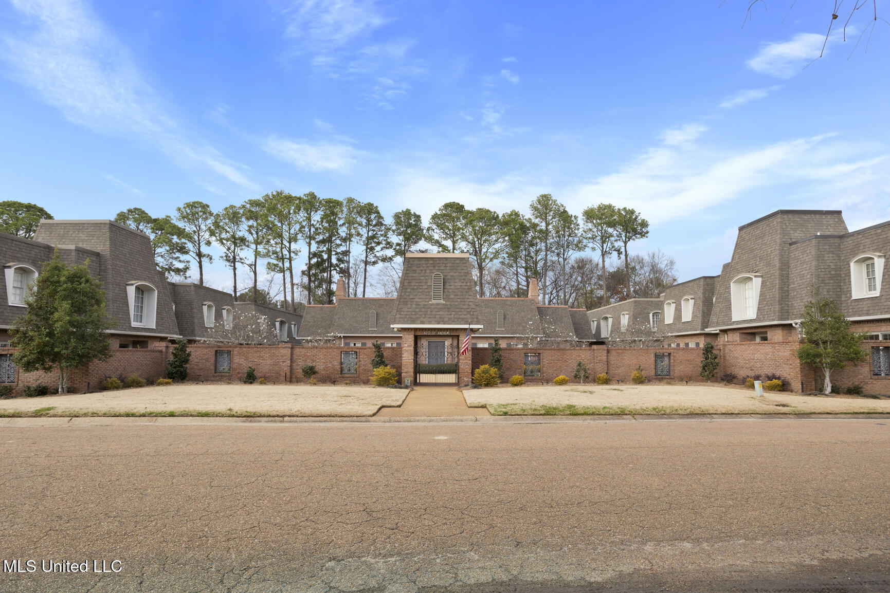 420 St Andrews Drive, Unit B23 Jackson, MS 39211 - Photo 37 of 38 420 St Andrews B2-3-1