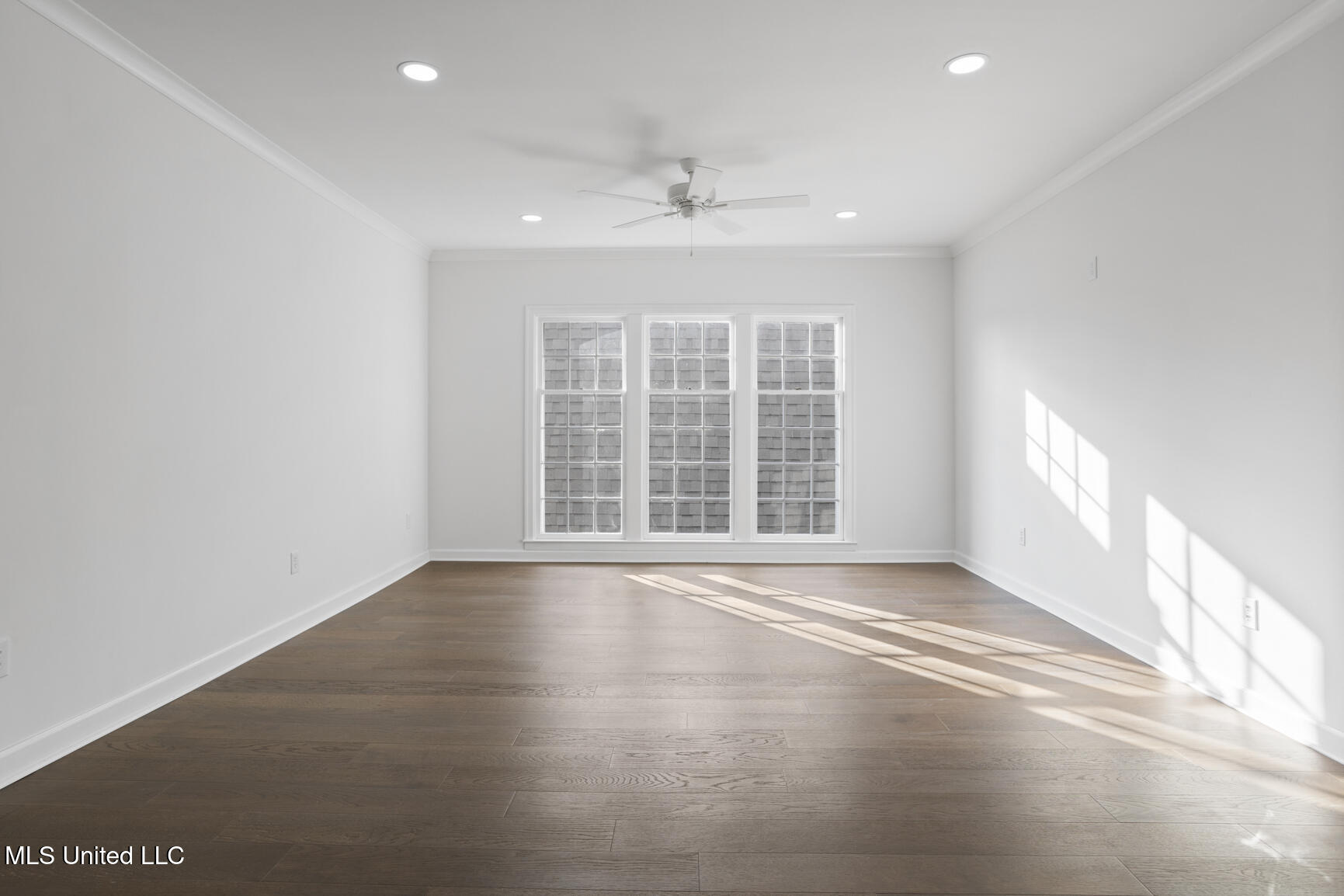 420 St Andrews Drive, Unit B23 Jackson, MS 39211 - Photo 5 of 38 420 St Andrews B2-3-9