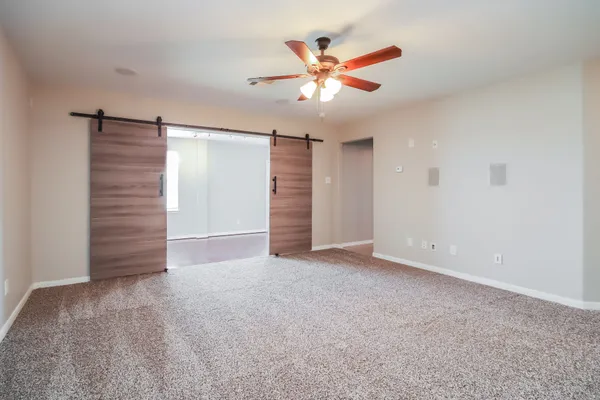 $2,060 | 9518 Peridot Green Drive, Rosharon, TX 77583