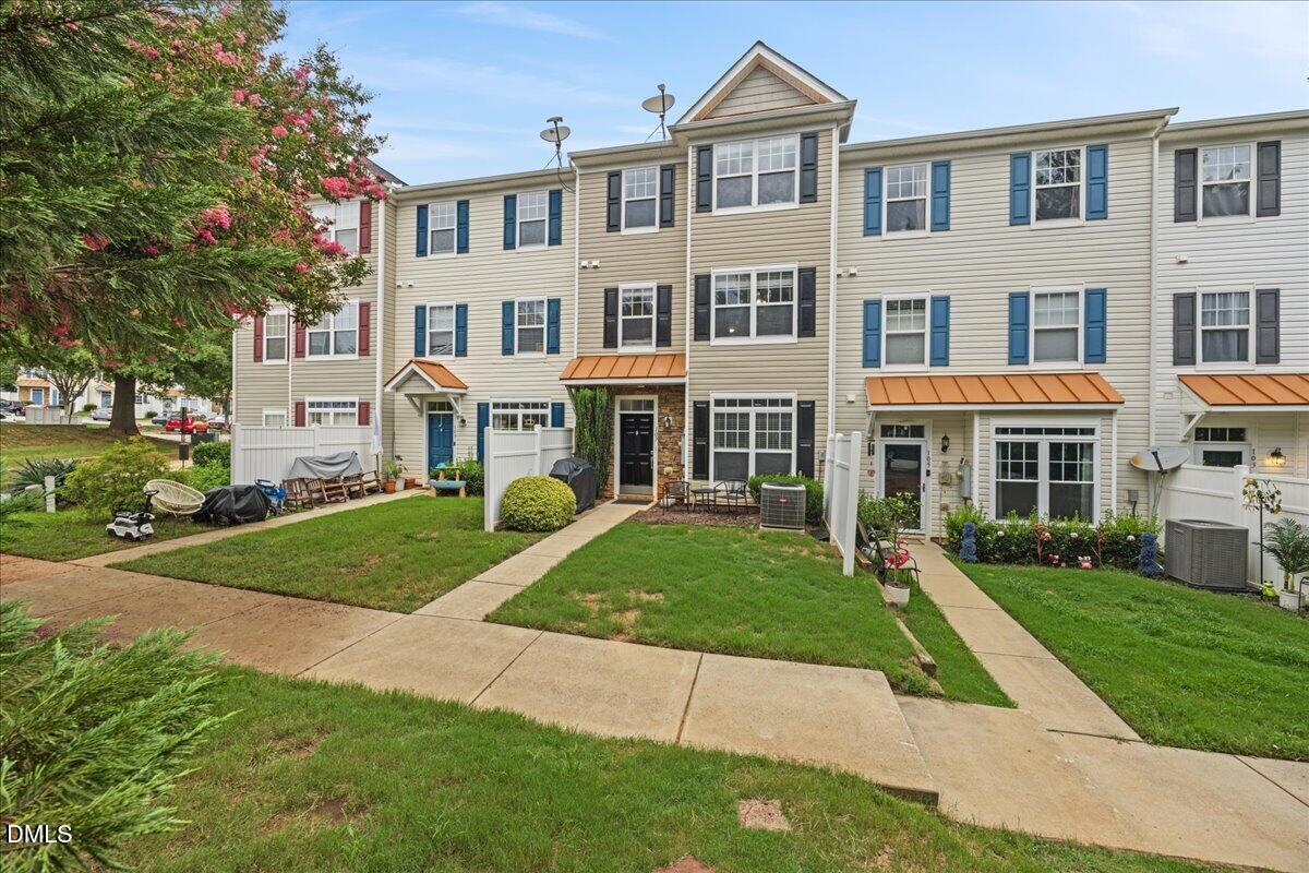 2220 Raven Road, Unit 107 Raleigh, NC 27614 - Photo 31 of 31 01-2A1A3637