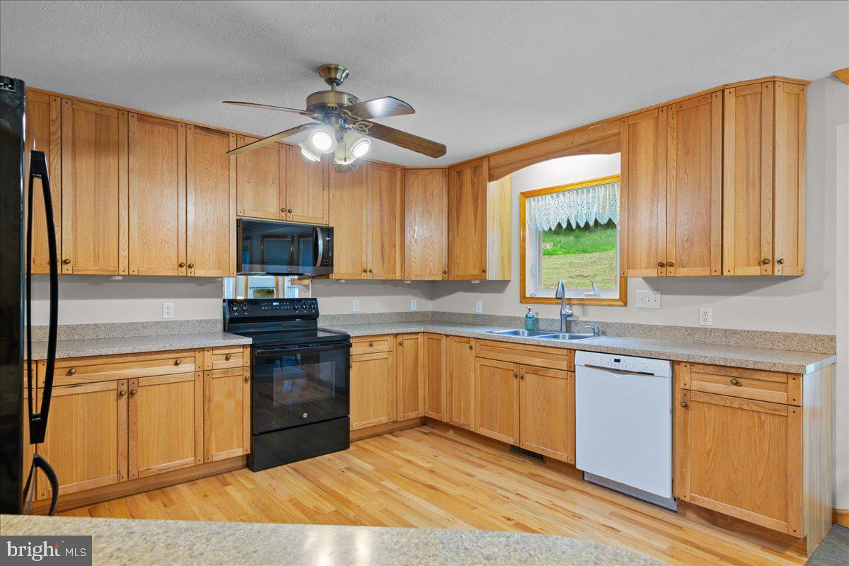 906 Cauthorn Mill Road Middletown, VA 22645 - Photo 19 of 47