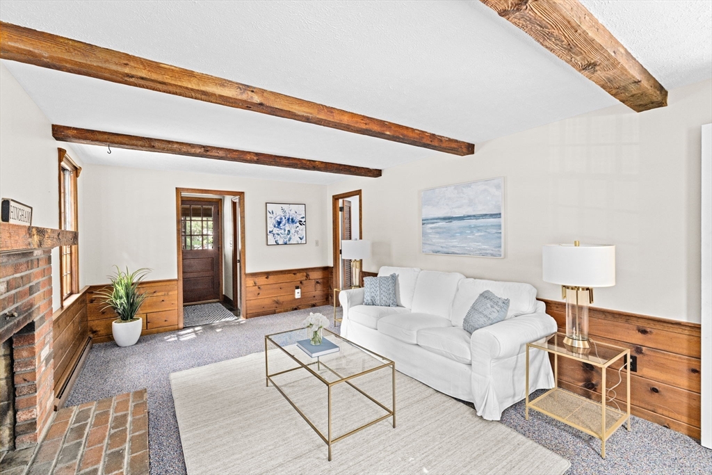 15 Presidents Road Hingham, MA 02043 - Photo 10 of 25 a living room with furniture