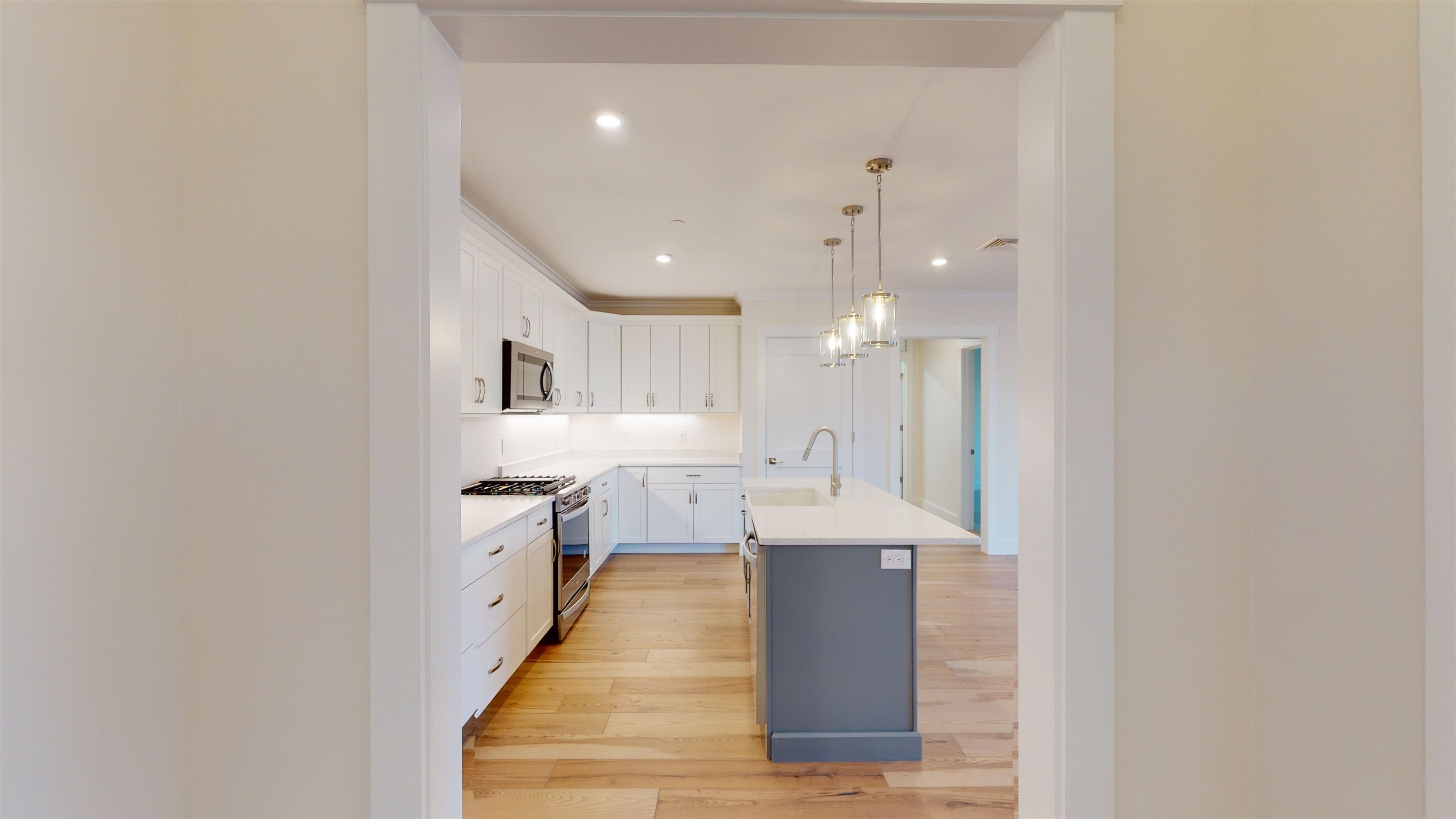 7 Longview Drive, Unit 206 Atkinson, NH 03811 - Photo 5 of 21