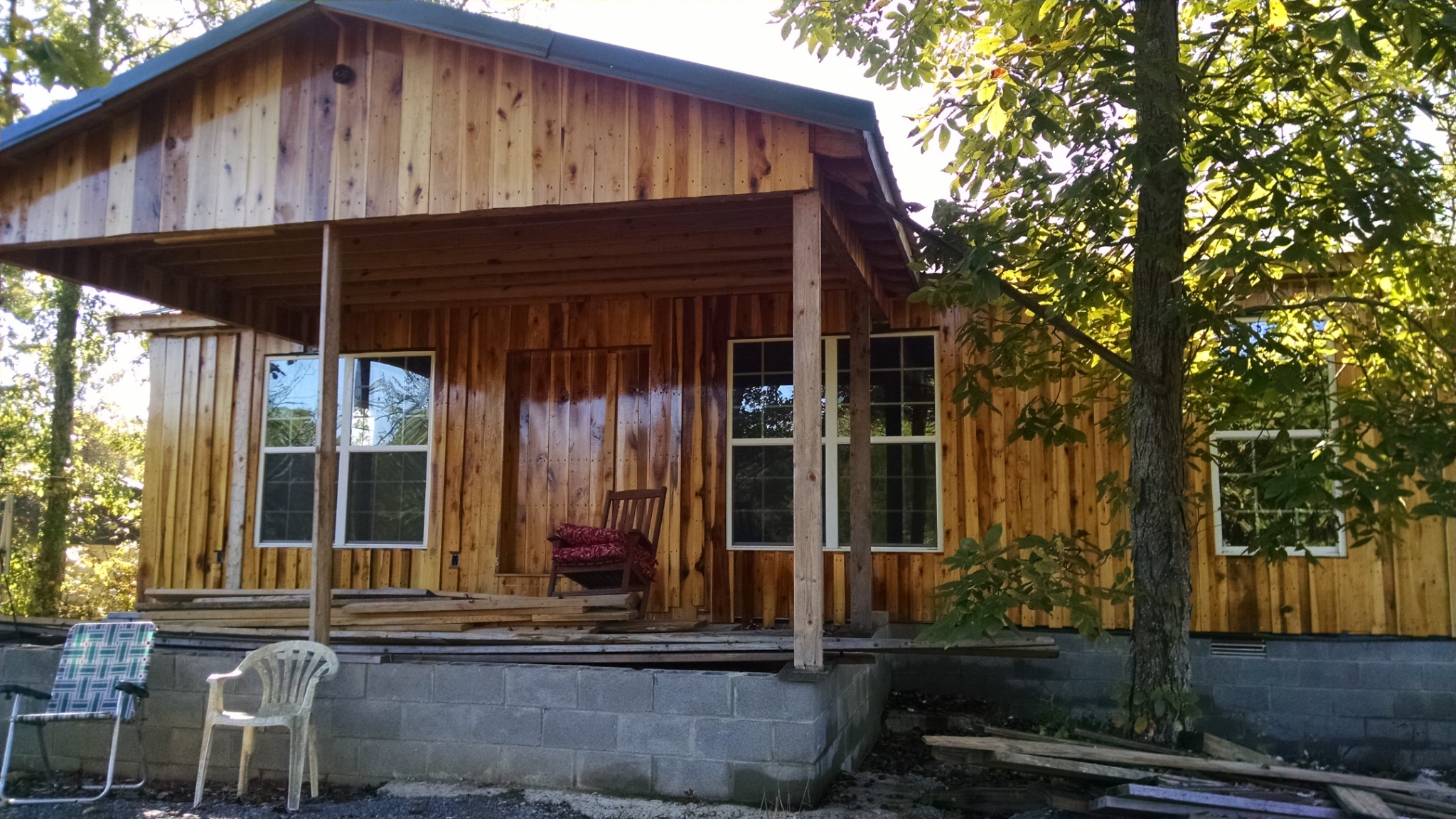 3576 Mahaley Road Chapel Hill, TN 37034 - Photo 10 of 15 a front view of a house with garden