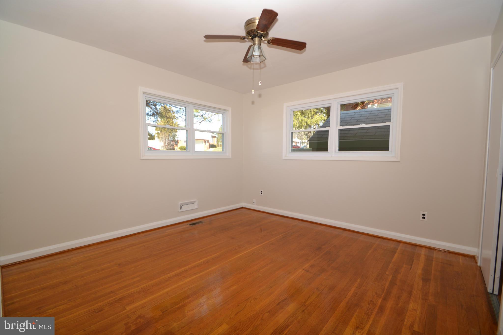 917 Vanderwood Road Catonsville, MD 21228 - Photo 10 of 18 Bedroom