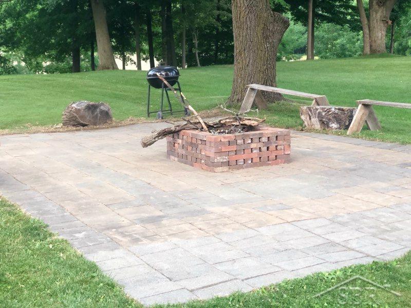 8200 New Lothrop Road New Lothrop, MI 48460 - Photo 21 of 27 Firepit