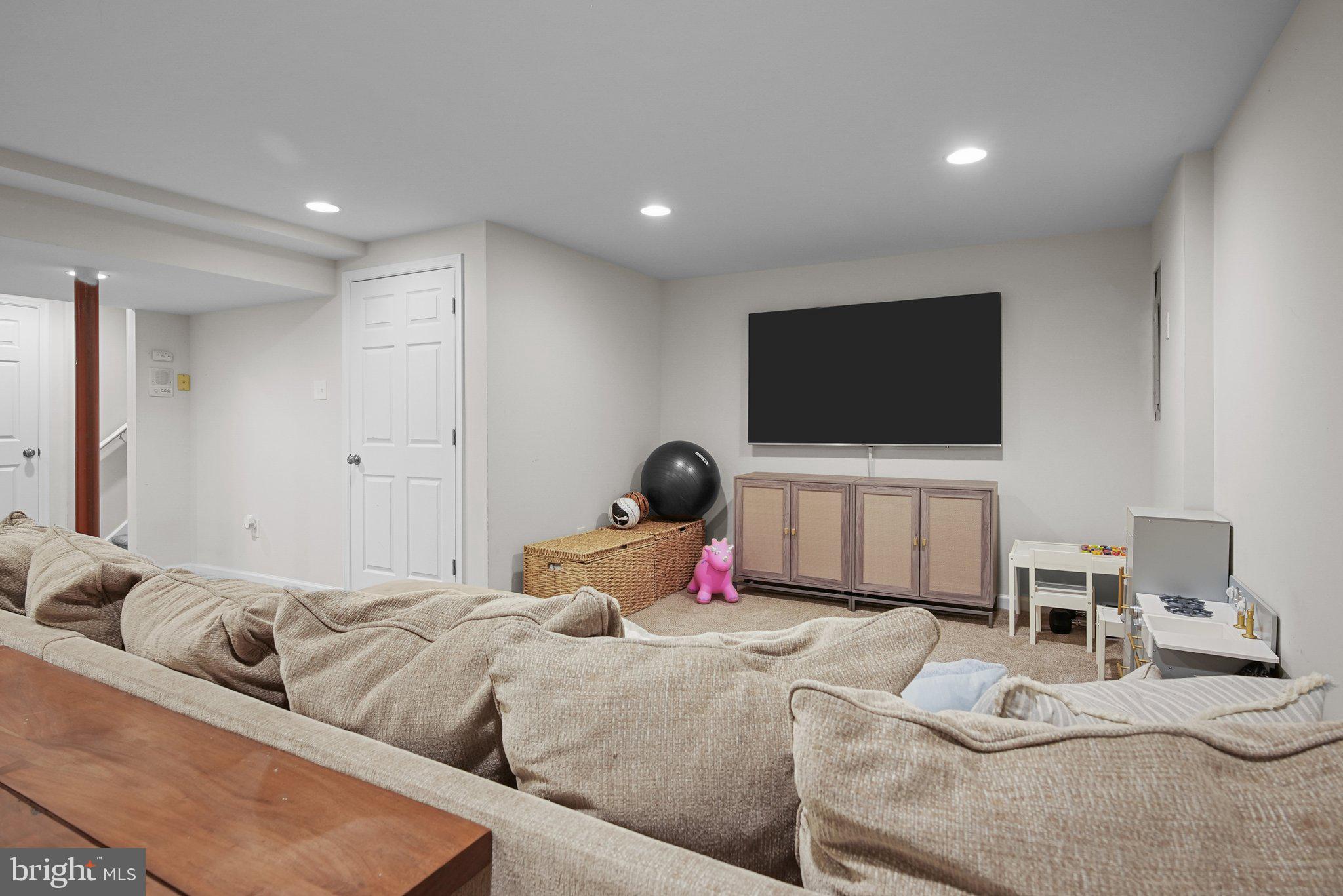 6301 Spruce Mill Drive Yardley, PA 19067 - Photo 26 of 30