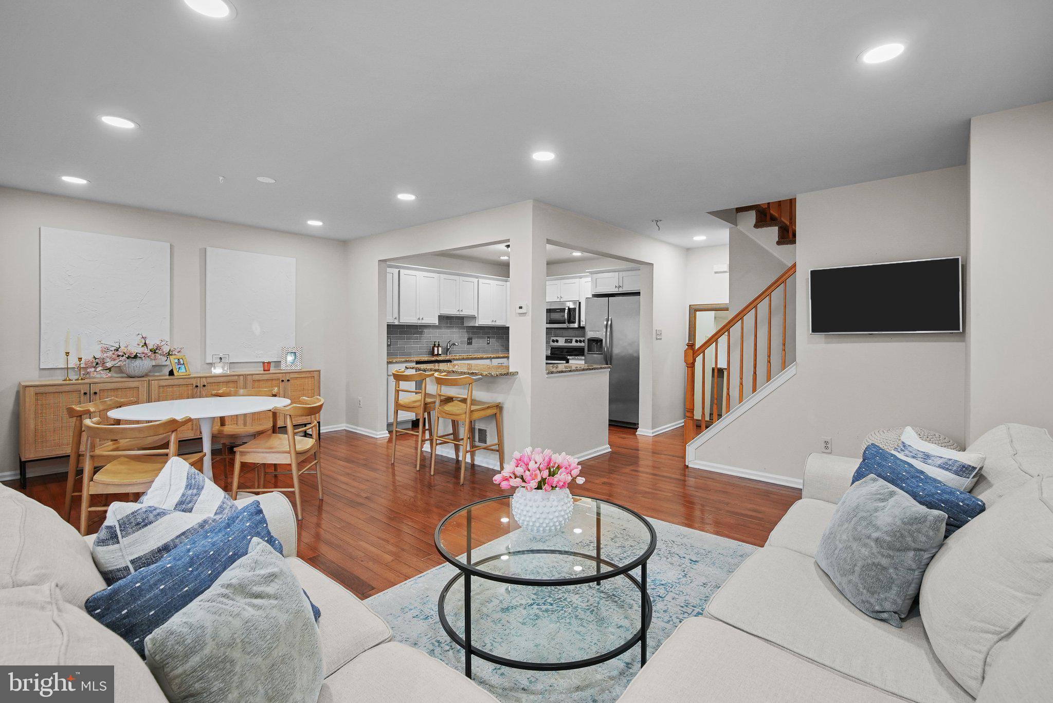 6301 Spruce Mill Drive Yardley, PA 19067 - Photo 6 of 30