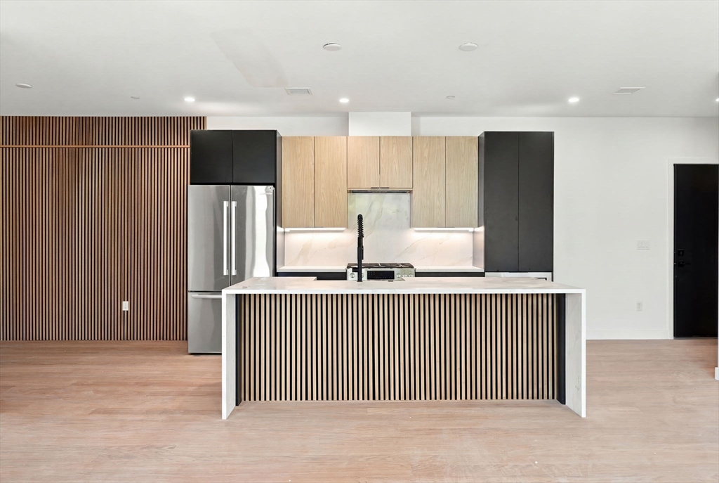 22 High Street, Unit 103 Boston, MA 02122 - Photo 6 of 28