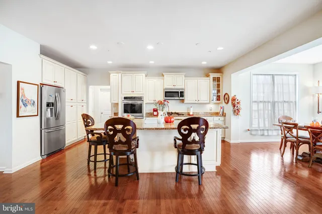 $764,900 | 2706 Sir Michael Place, Lanham, MD 20706