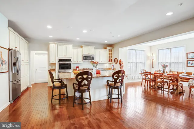 $764,900 | 2706 Sir Michael Place, Lanham, MD 20706