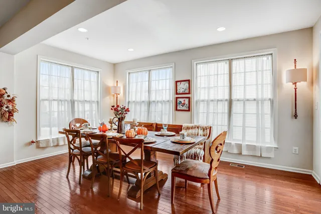 $764,900 | 2706 Sir Michael Place, Lanham, MD 20706