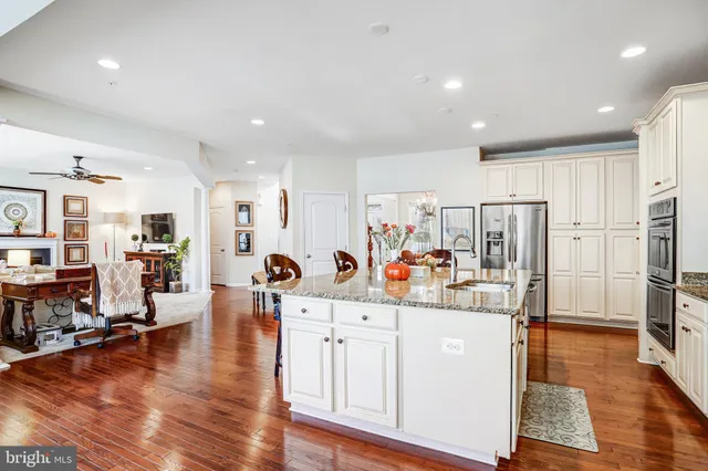 $764,900 | 2706 Sir Michael Place, Lanham, MD 20706