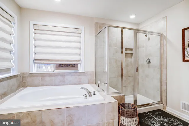 $764,900 | 2706 Sir Michael Place, Lanham, MD 20706