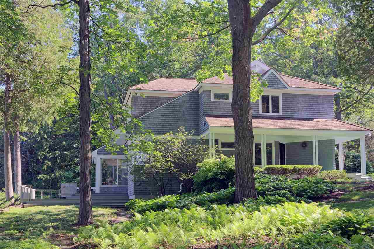 884 Arnold Bay Road Ferrisburgh, VT 05491 - Photo 3 of 29