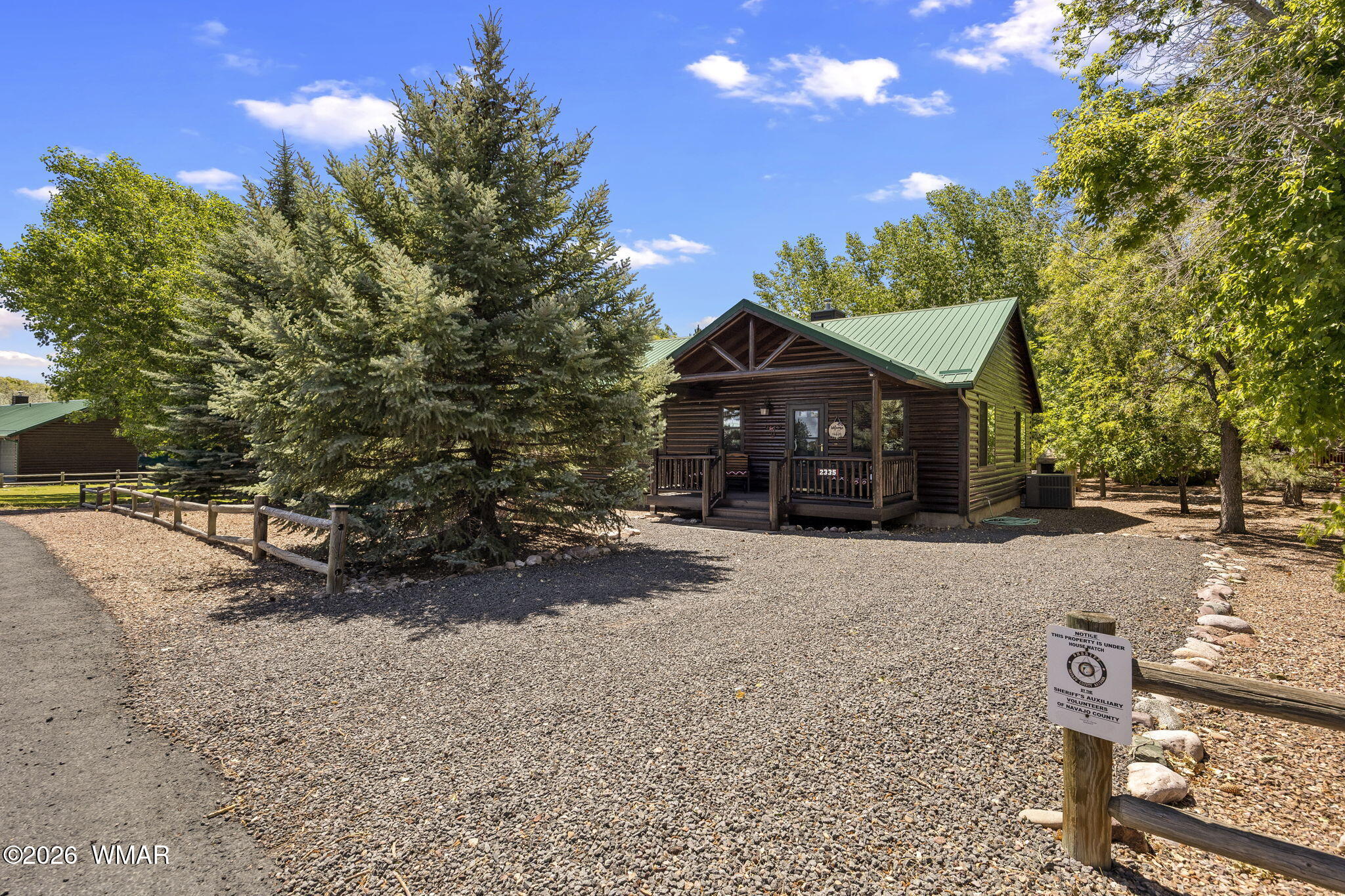 2335 Buffalo Loop Overgaard, AZ 85933 - Photo 33 of 56