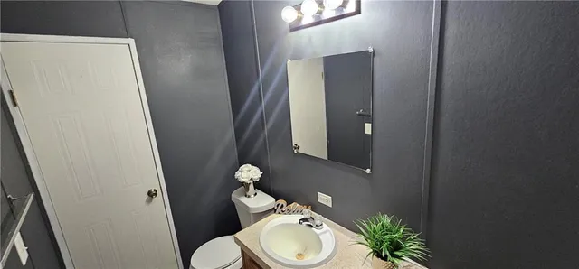 $1,758 | 4255 Smokecreek Court Southwest, Unit A 30, Snellville, GA 30039