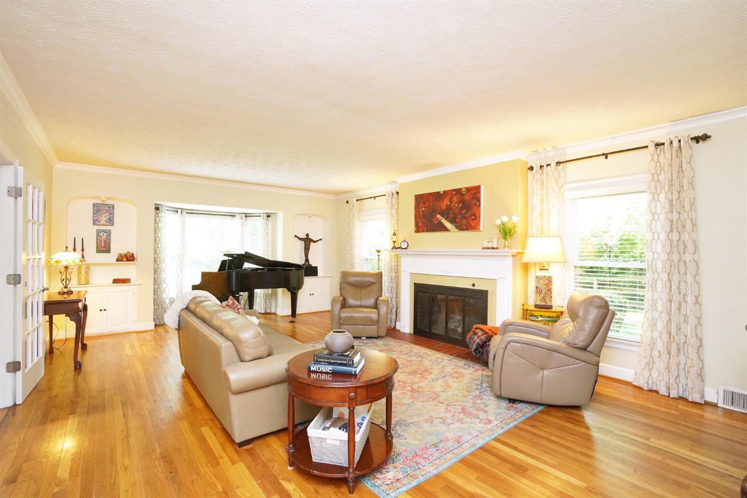 5801 Oakridge Road Hamilton, OH 45011 - Photo 5 of 44 Gallery Image 5