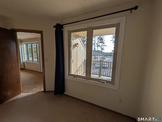 $2,100 | 17 Little Oak Lane, Unit 17, Rocky Hill, CT 06067