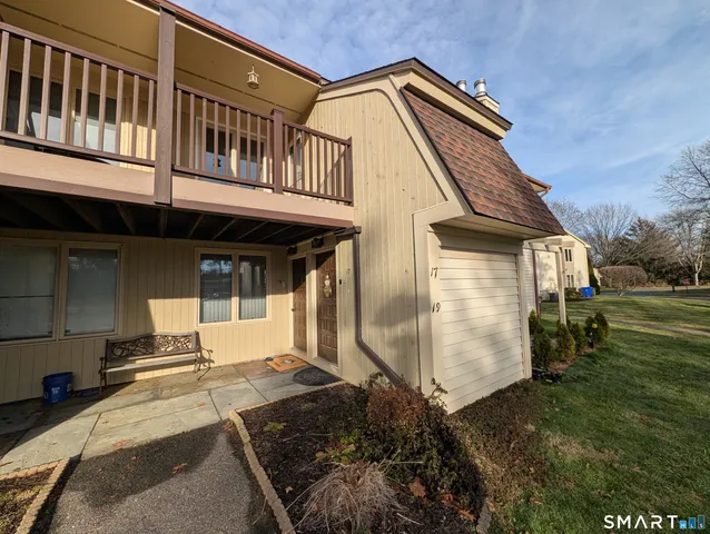 $2,100 | 17 Little Oak Lane, Unit 17, Rocky Hill, CT 06067