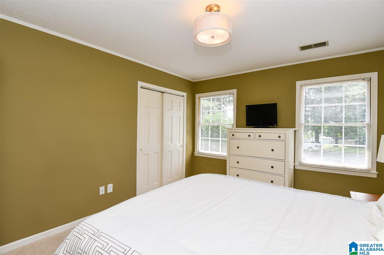 2000 Autumn Ridge Circle Birmingham, AL 35226 - Photo 33 of 48