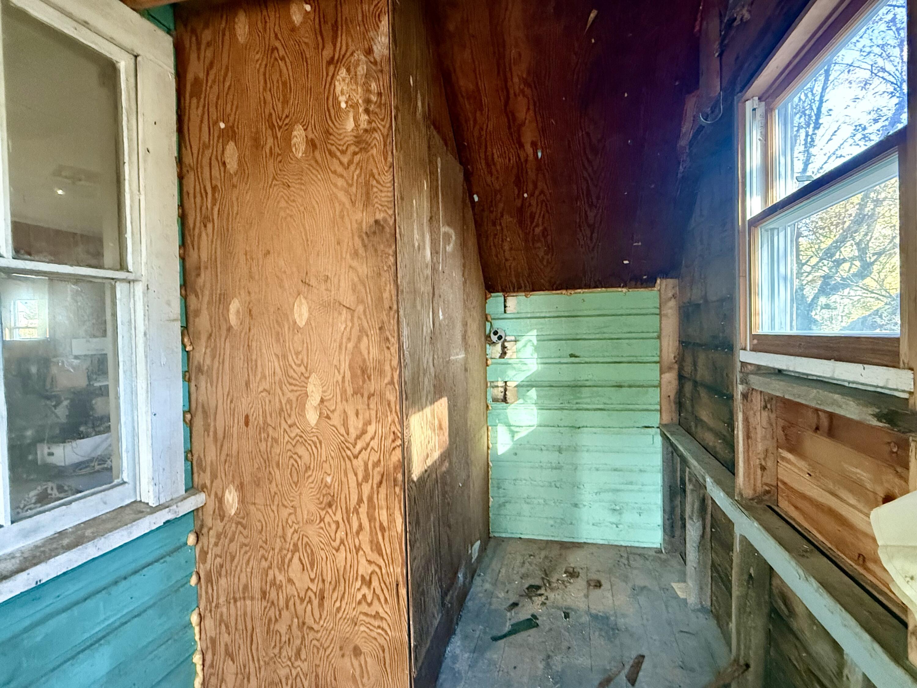 271 U.S. Rte 1 Stockton Springs, ME 04981 - Photo 14 of 47 IMG_7144