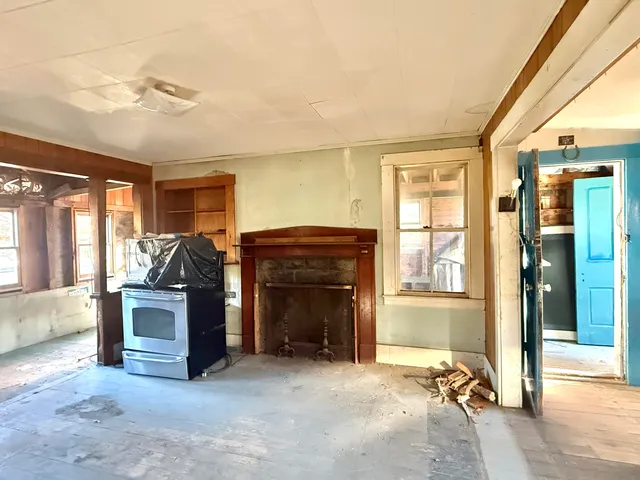 $125,000 | 271 U.S. Rte 1, Stockton Springs, ME 04981