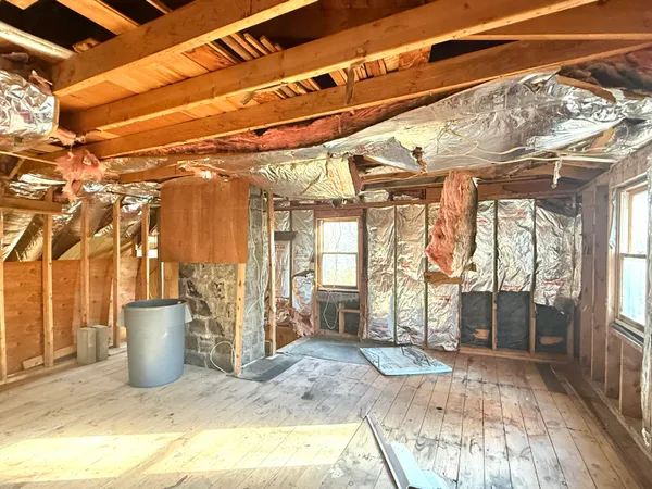 $75,000 | 271 U.S. Rte 1, Stockton Springs, ME 04981