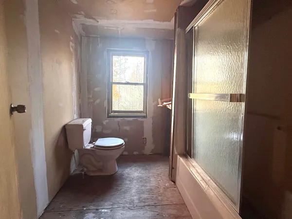 $75,000 | 271 U.S. Rte 1, Stockton Springs, ME 04981