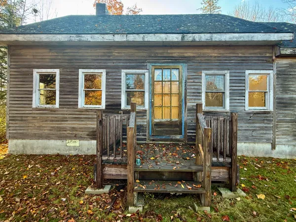 $75,000 | 271 U.S. Rte 1, Stockton Springs, ME 04981