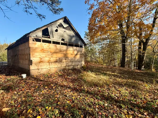 $75,000 | 271 U.S. Rte 1, Stockton Springs, ME 04981