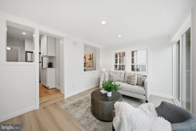 $1,350,000 | 1951 39th Street Northwest, Washington, DC 20007