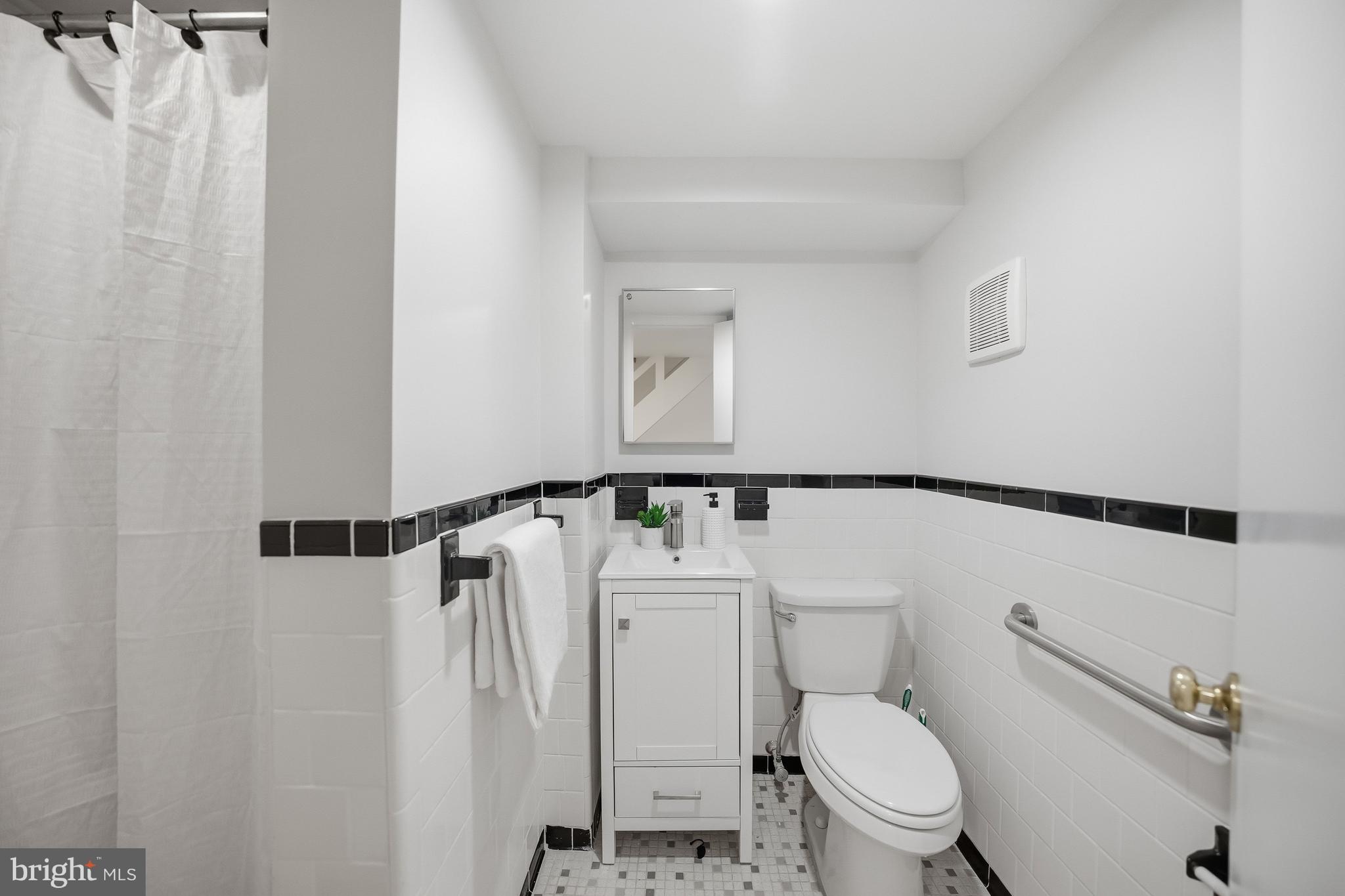 1951 39th Street Northwest Washington, DC 20007 - Photo 21 of 33 Lower level bath