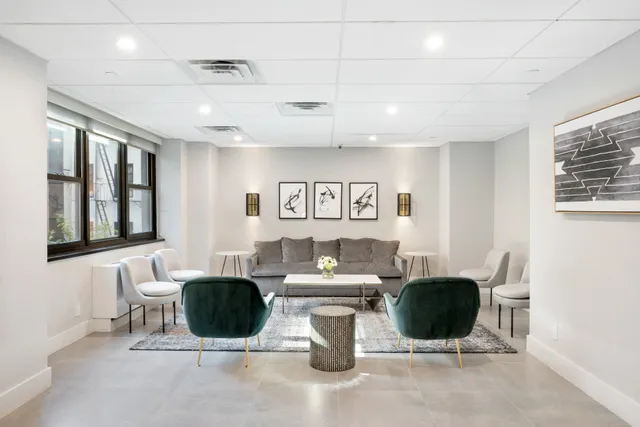 $3,707 | 150 East 34th Street, Unit 3307 | Kips Bay