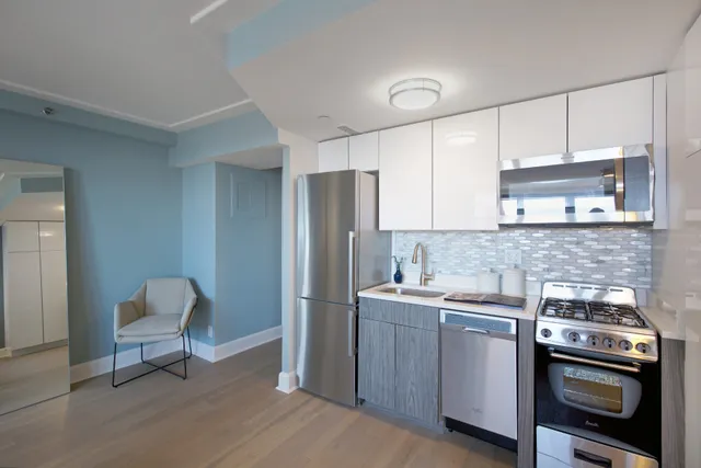 $3,707 | 150 East 34th Street, Unit 3307 | Kips Bay