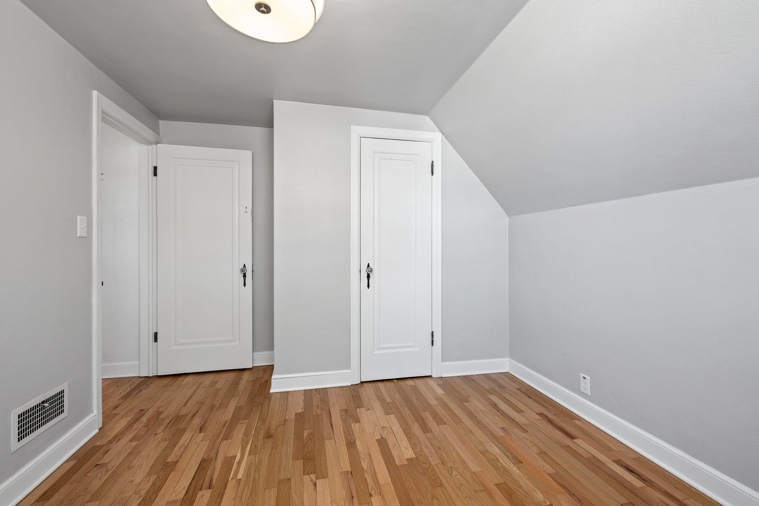 1120 North Badger Avenue Appleton, WI 54914 - Photo 43 of 51