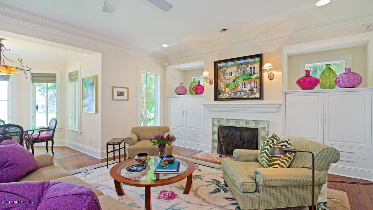 13570 Mandarin Road Jacksonville, FL 32223 - Photo 17 of 43 Family room