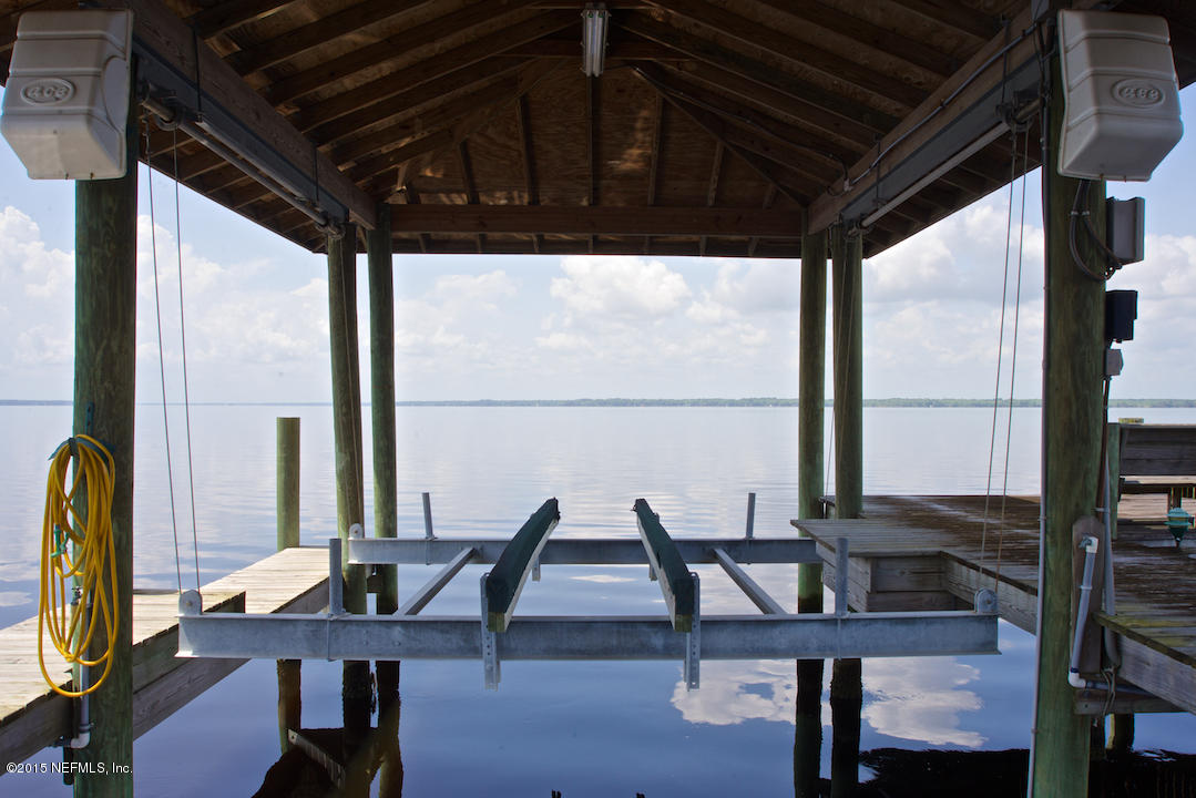 13570 Mandarin Road Jacksonville, FL 32223 - Photo 38 of 43 Boatlift