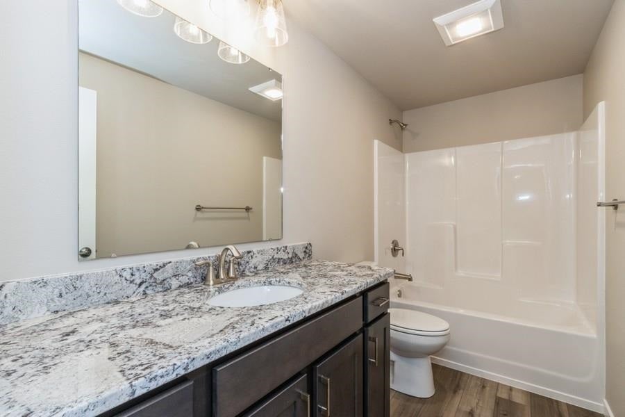 802 High Rdg Trail Solon, IA 52333 - Photo 27 of 33 Gallery Image 27