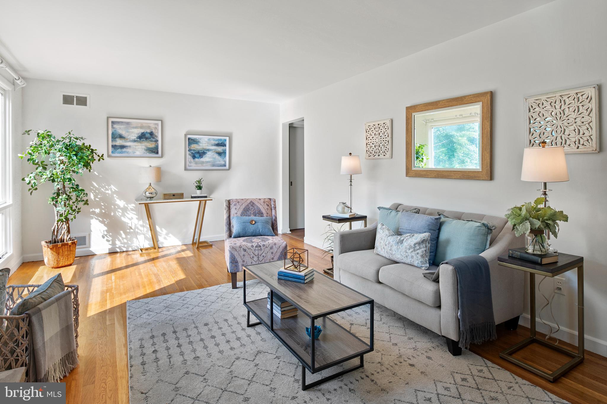 10803 Ashfield Road Adelphi, MD 20783 - Photo 11 of 56 Living Room (alt view)