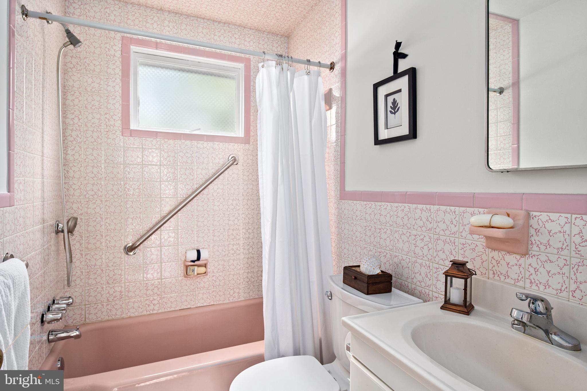 10803 Ashfield Road Adelphi, MD 20783 - Photo 19 of 56 Bathroom 3