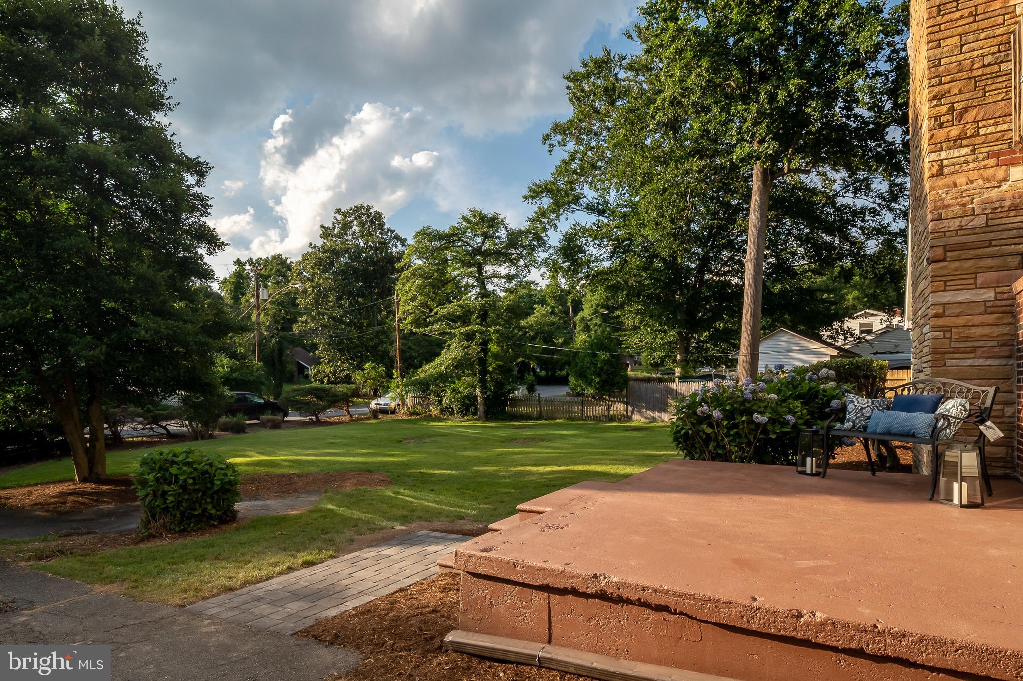 10803 Ashfield Road Adelphi, MD 20783 - Photo 2 of 56 Front Yard