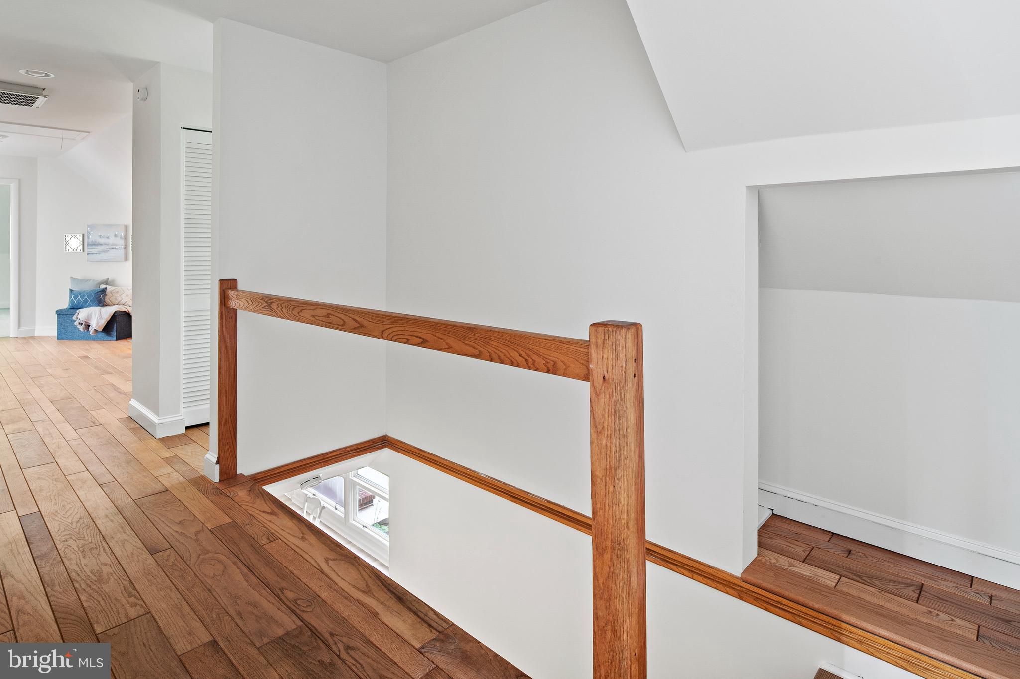 10803 Ashfield Road Adelphi, MD 20783 - Photo 27 of 56 Upper Landing