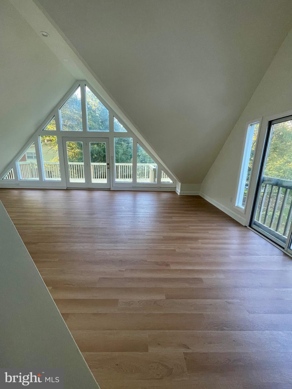 10803 Ashfield Road Adelphi, MD 20783 - Photo 40 of 56 Apartment Living Space